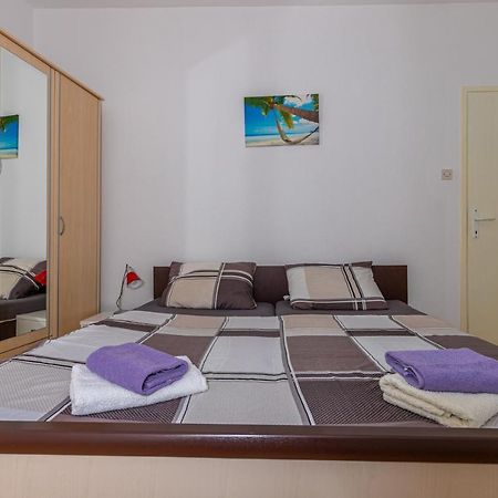 Apartmani Gabrijela ツリクヴェニツァ エクステリア 写真