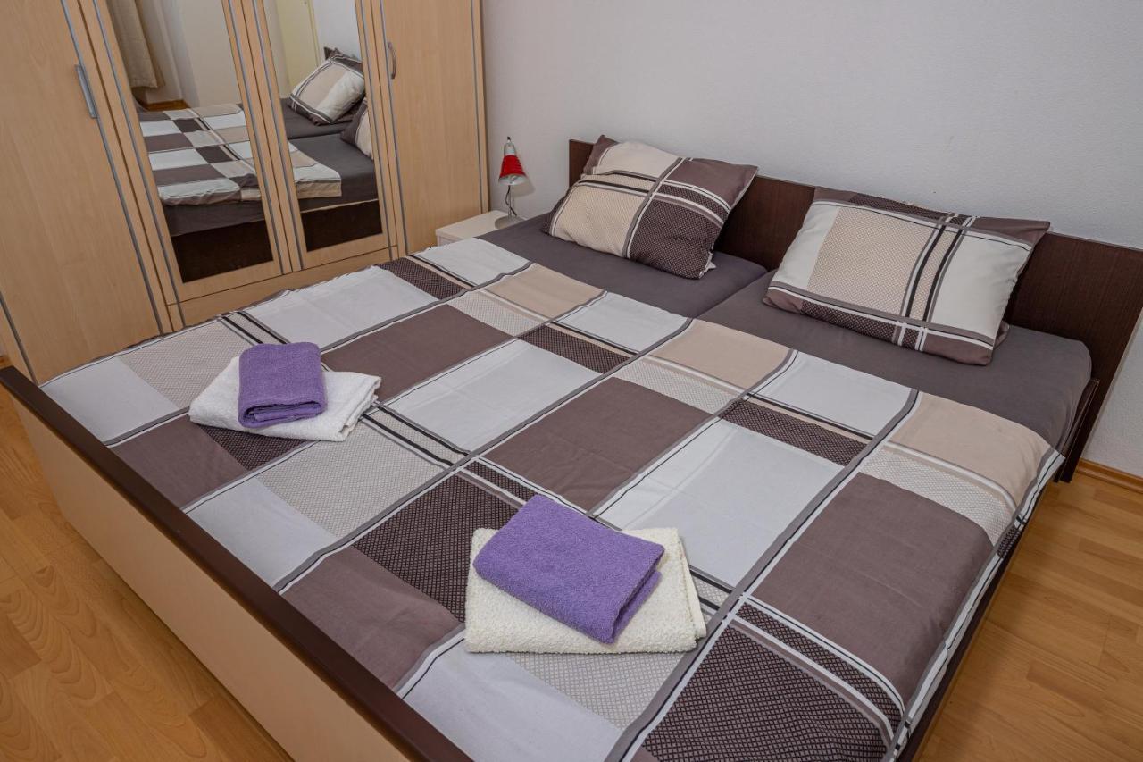 Apartmani Gabrijela ツリクヴェニツァ エクステリア 写真
