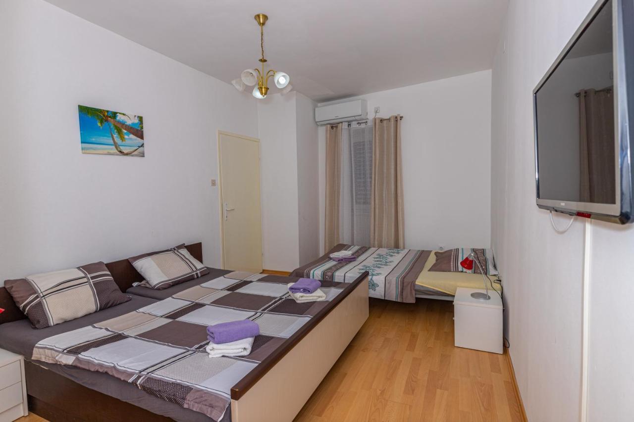 Apartmani Gabrijela ツリクヴェニツァ エクステリア 写真