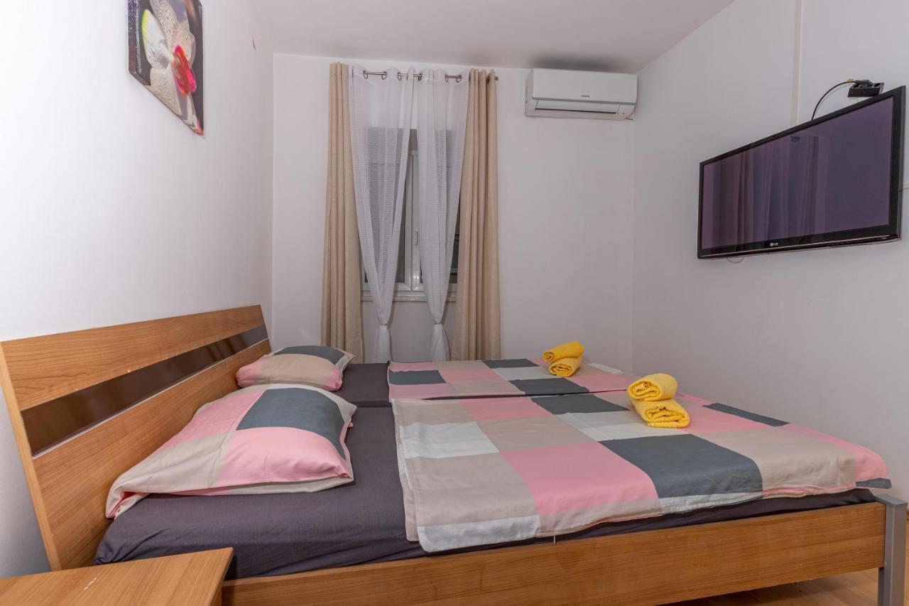 Apartmani Gabrijela ツリクヴェニツァ エクステリア 写真